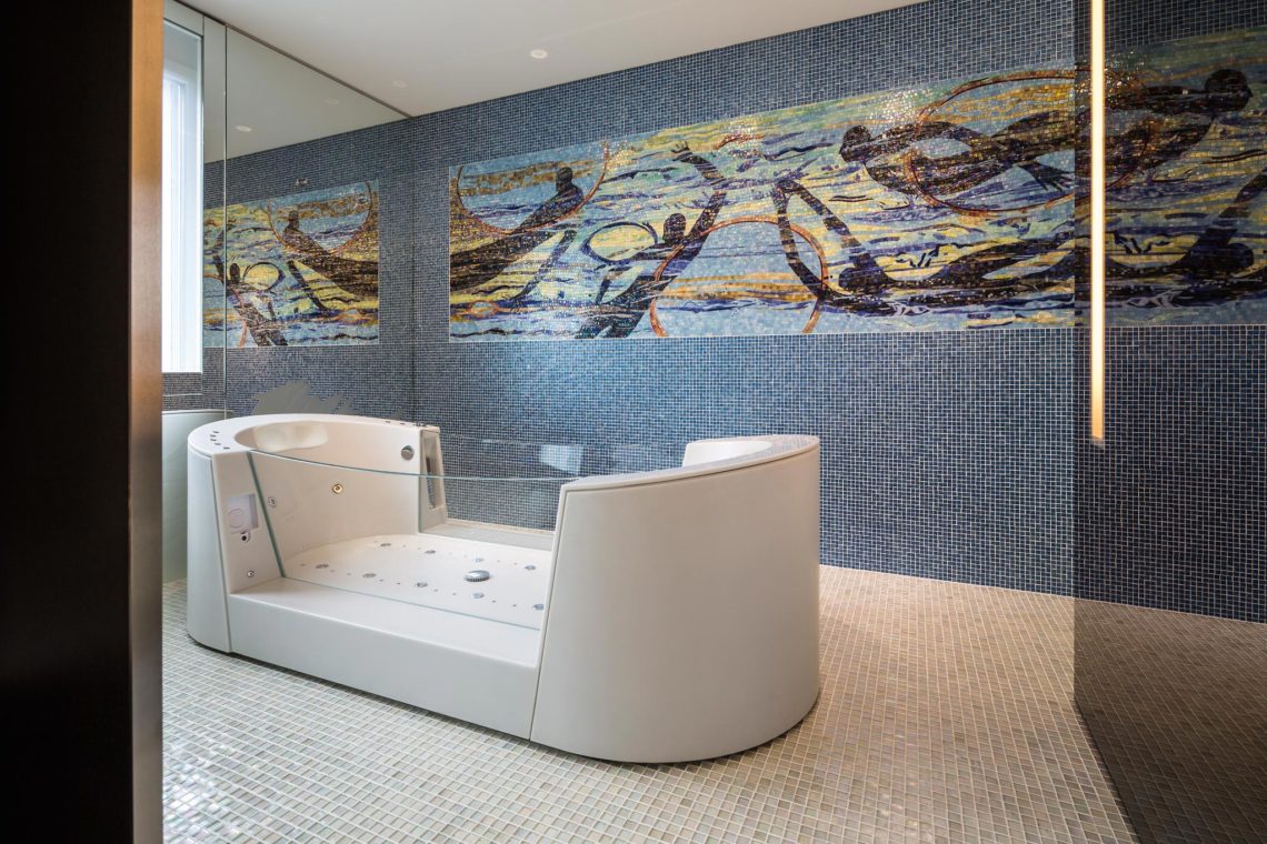 Salle de bain Balnéo à Martigny ES Bar 3086 sb hor 20 05 064 1140x760 - Salle de bain Balnéo à Martigny