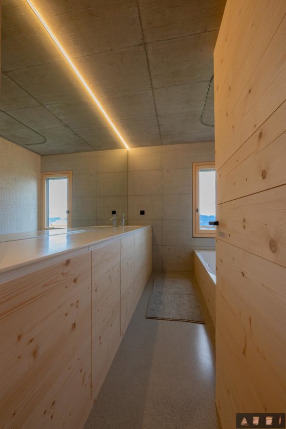 210518 Eskiss Page Alain architecte sb 0040 559x840 - La salle de bain - Yeti Palace