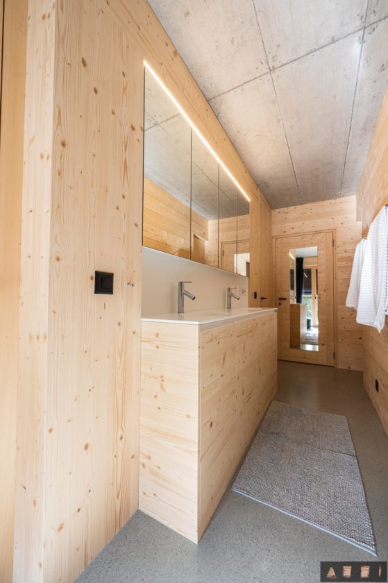 210518 Eskiss Page Alain architecte sb 0077 559x840 - La salle de bain - Yeti Palace