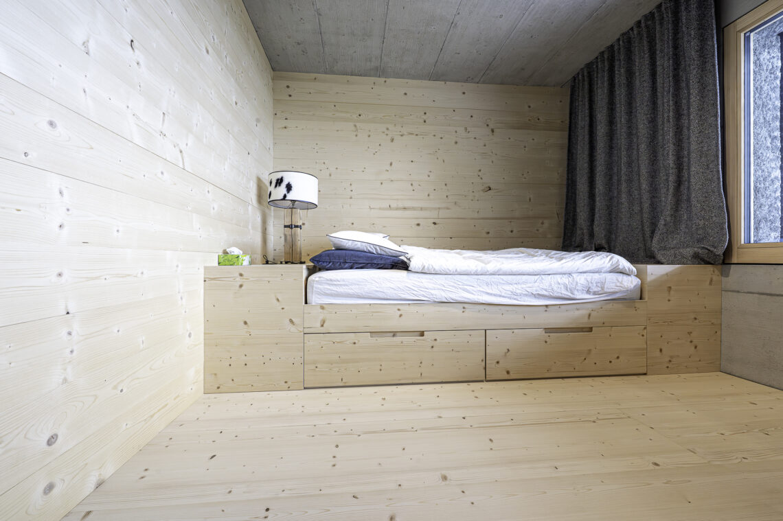 210518 Eskiss Page Alain architecte chambre 0236 1140x759 - Les chambres du Yeti Palace